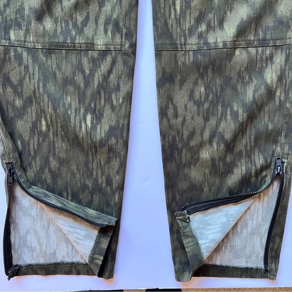 Ecru Camo Pants Trousers Comfy Lightweight Moto Green Utility Style Sz 4 - Picture 13 of 16